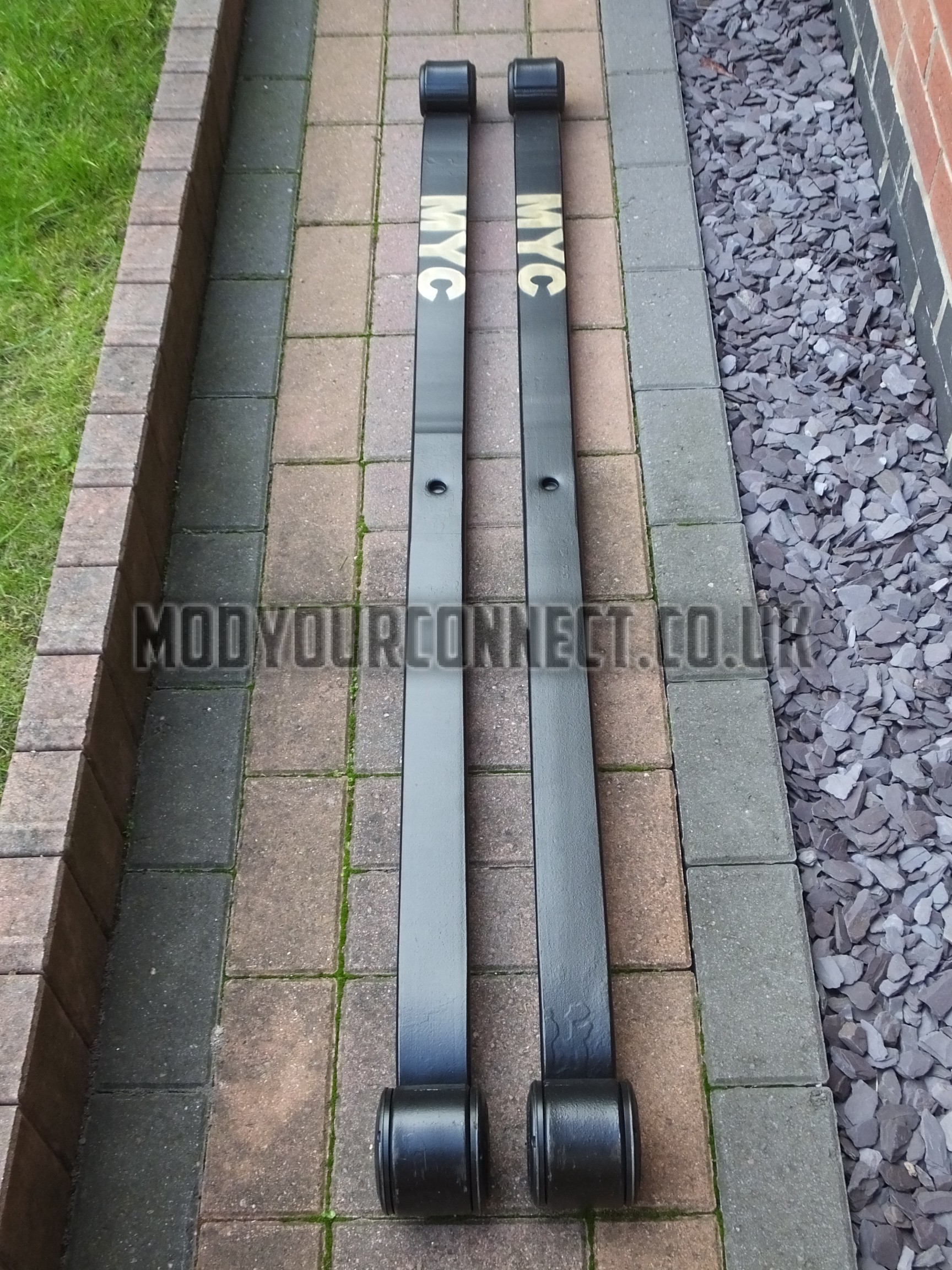 MYC Transit Custom 20122023 Rear Lowered Leaf Springs » Mod Your Connect